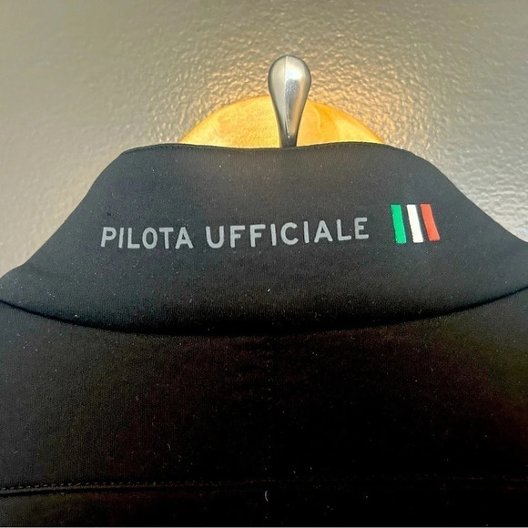 Men’s L  vintage Lamborghini Automobili vest in amazing shape - Picture 8 of 10